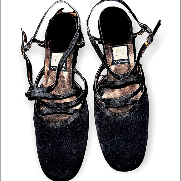 Women’s Nina Black Suede Closed Round Toe plump Heels (10M) - Picture 1 of 8